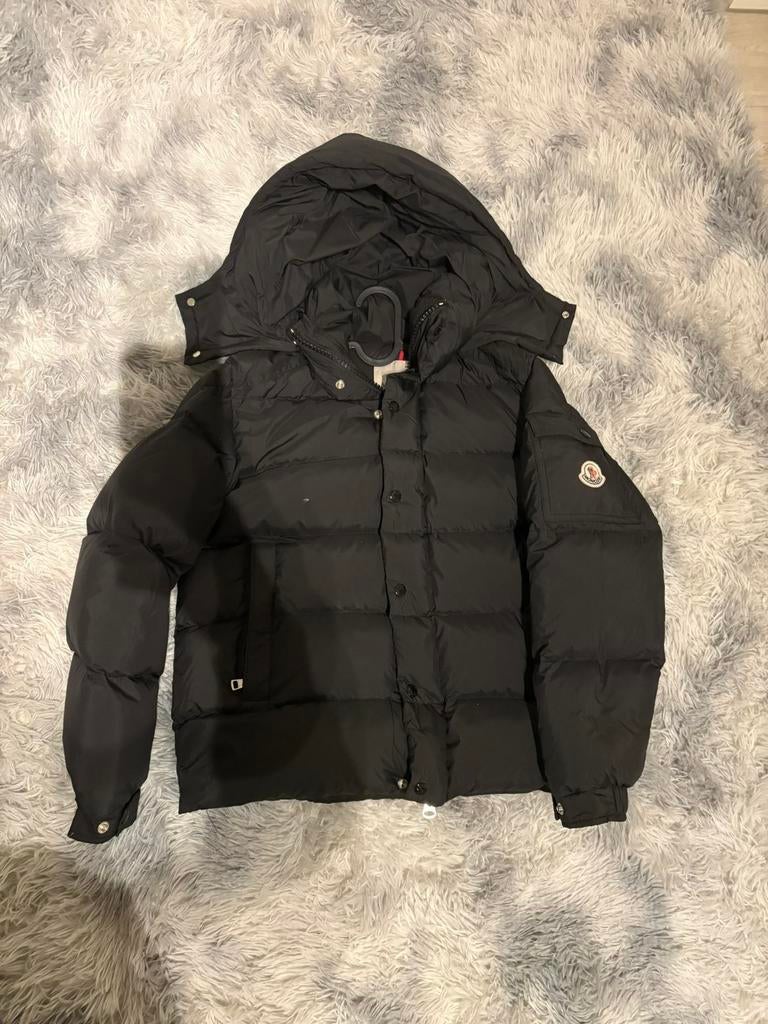 Winterjas moncler maat XS, Ophalen of Verzenden, Zo goed als nieuw, Maat 46 (S) of kleiner, Zwart