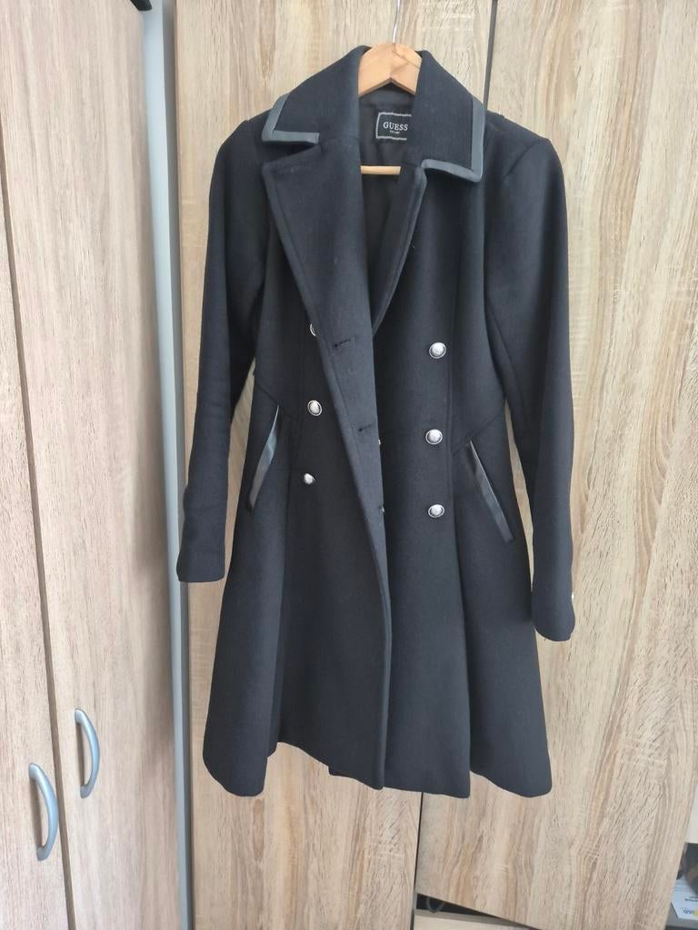 Guess Zwarte Wollen Jas met Dubbele Knoopsluiting, Kleding | Dames, Jassen | Winter, Guess, Zwart, Ophalen of Verzenden, Zo goed als nieuw