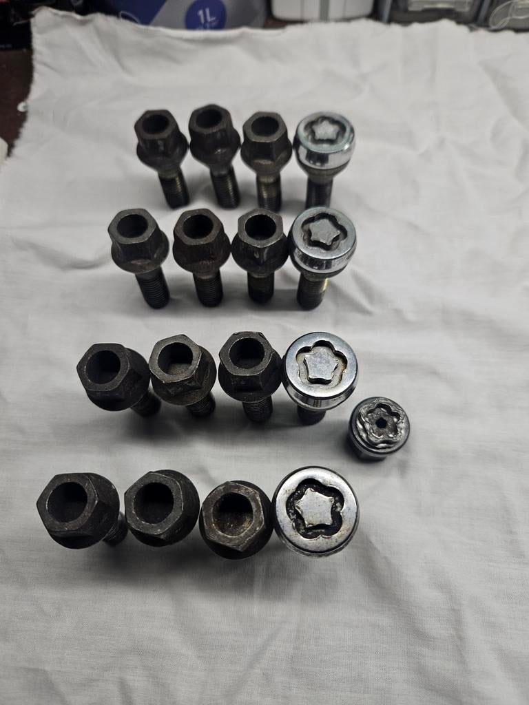 Set wielbouten, slotbouten met sleutel, Ophalen of Verzenden