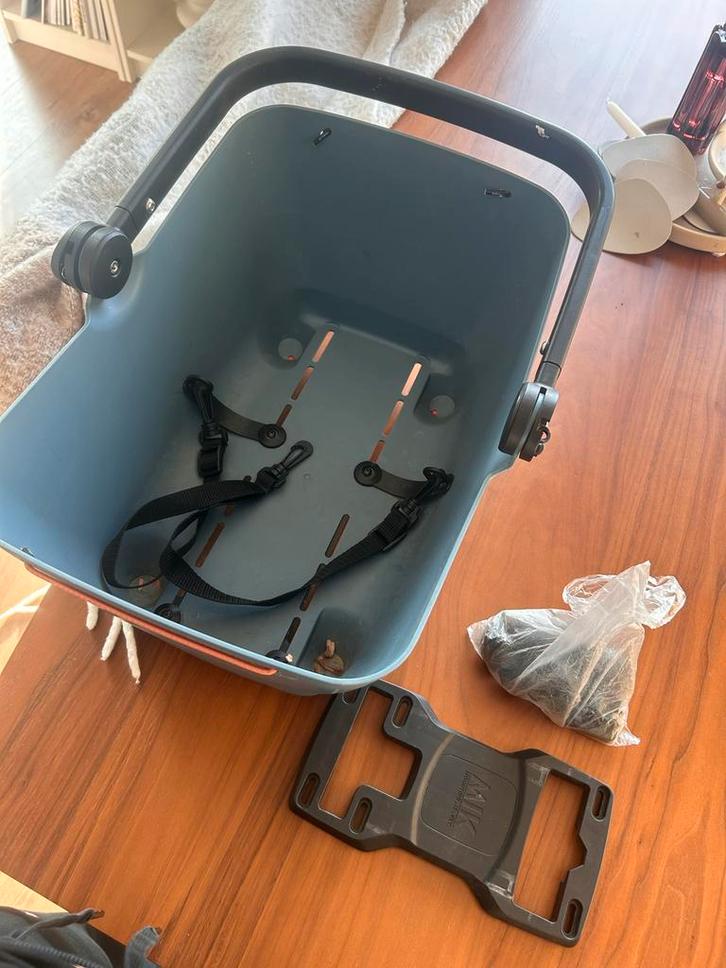 Basil Buddy Hondenfietsmand Achterop - Blauw, Fietsen en Brommers, Fietsaccessoires | Fietsmanden, Gebruikt, Fietsmand, Ophalen