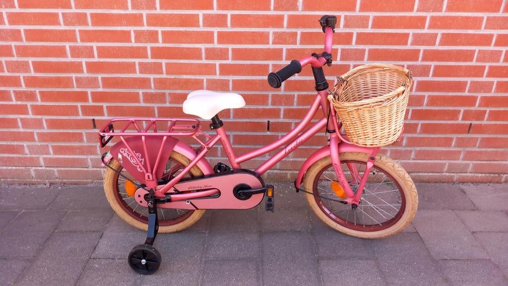 Loekie meisjes fiets met mandje en zijwielen 16 inch, Ophalen, Gebruikt, 16 inch