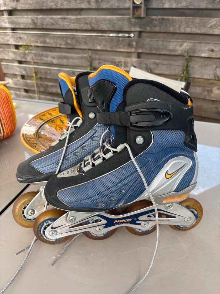 Nike Inline Skates Maat 39/40 - Inclusief Valbescherming, Sport en Fitness, Skeelers, Gebruikt, Inline skates 4 wielen, Overige merken