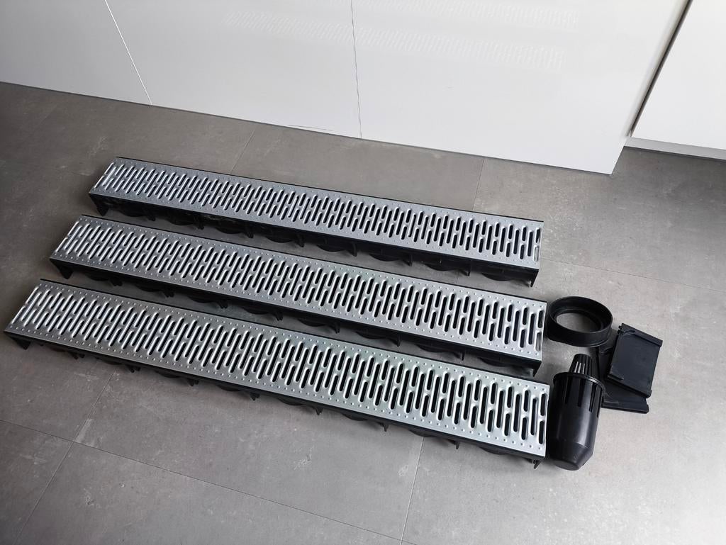 3 meter lijngoot - Afvoergoot met rooster, Ophalen, 2 tot 4 meter, Nieuw, 80 mm of meer