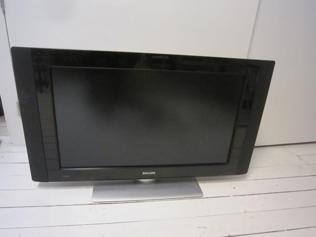 Philips Cineos flat tv 32PF9531/10 incl afstandsbediening, Ophalen, Philips, Gebruikt, 50 Hz