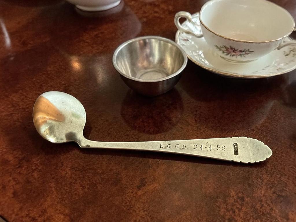 Djokja zilveren dessertlepel, kinderlepelSA800, 14 cm, 28 gr, Antiek en Kunst, Ophalen of Verzenden