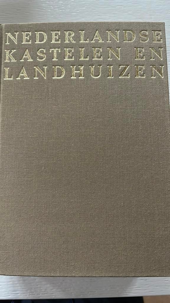 Prachtig linnen gebonden boek Ned. Kastelen en landhuizen, Boeken, Ophalen of Verzenden, Zo goed als nieuw