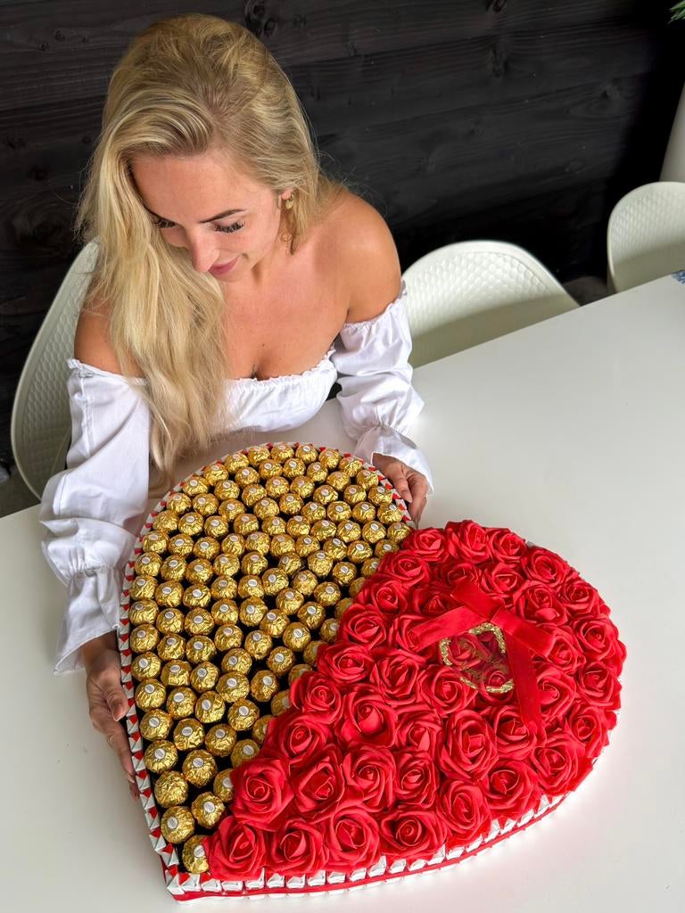 Luxe chocolade hart met ferrero & rozen - perfect cadeau!, Hobby en Vrije tijd, Feestartikelen, Ophalen, Nieuw
