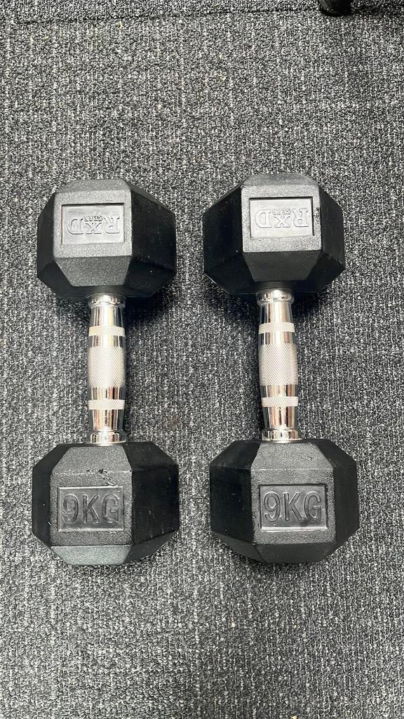 Dumbbel set rxd gear 9kg, Ophalen, Zo goed als nieuw