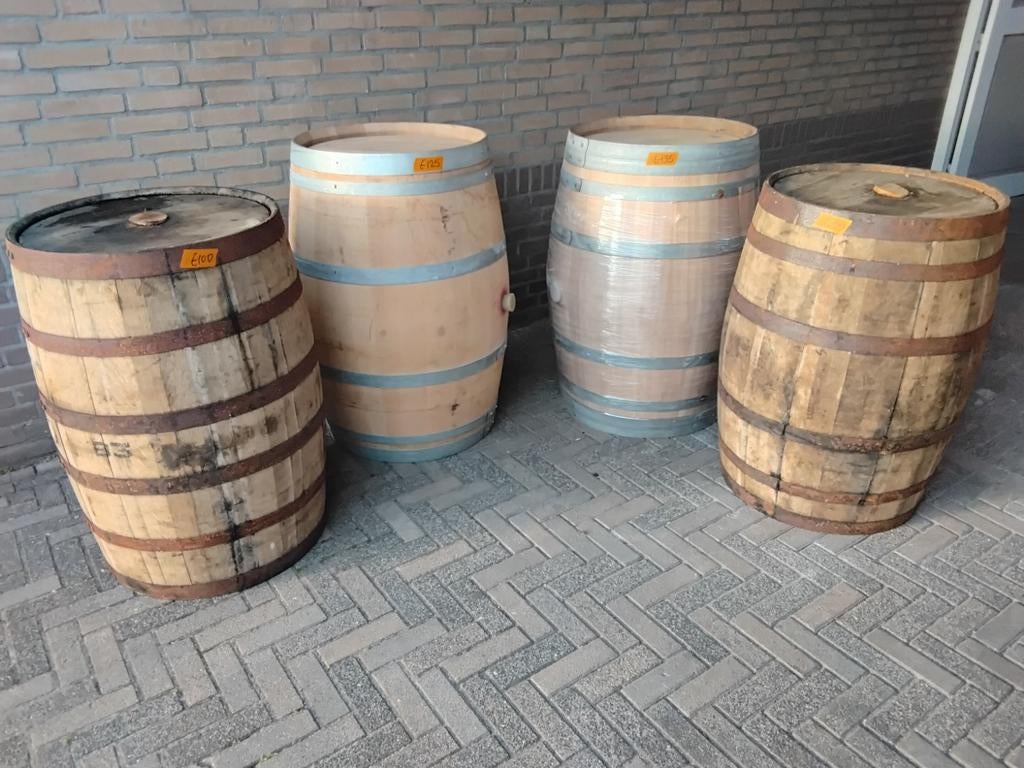 Whisky en wijnvaten regentonnen statafels, Tuin en Terras, Regentonnen, Ophalen, Met kraantje, 150 liter of meer, Nieuw