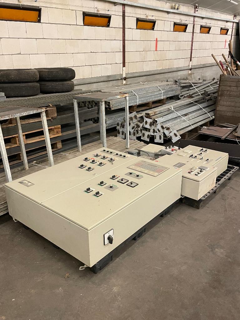 Stienen PCS-9100a klimaatcomputers & Vencomatic besturing, Dieren en Toebehoren, Pluimvee, Kip, Geslacht onbekend