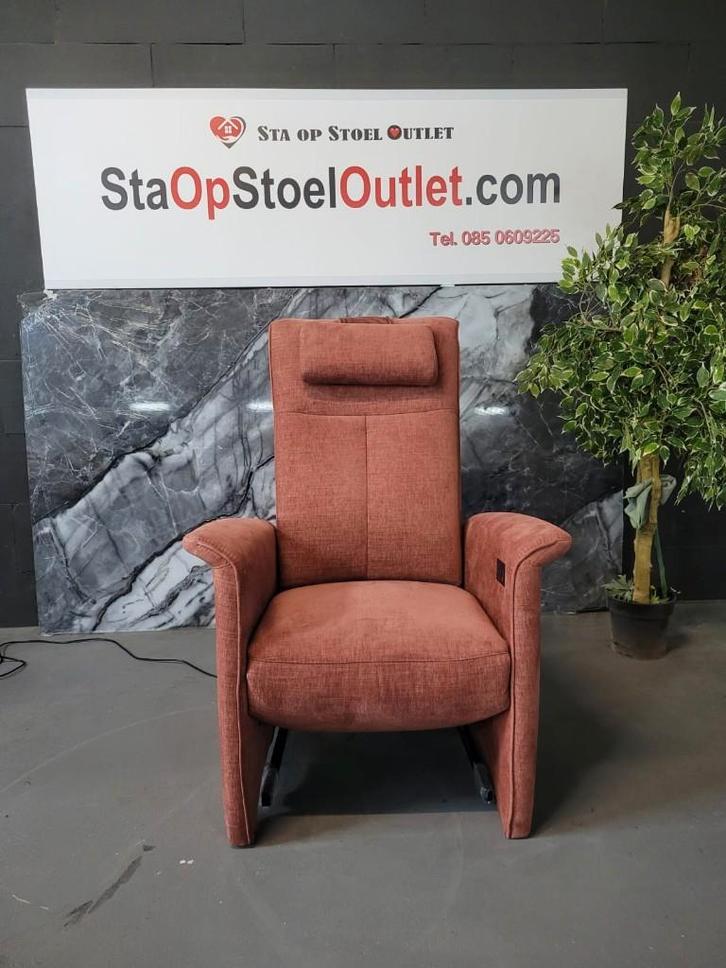 Staopstoel prominent op accu met Topswing, Huis en Inrichting, Fauteuils, Zo goed als nieuw, Stof, 50 tot 75 cm, Minder dan 75 cm