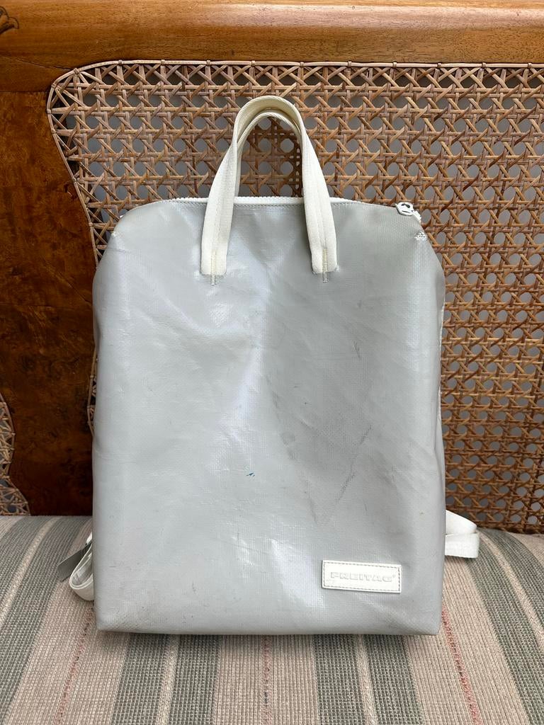 Freitag F721 Almost White Pete Limited Edition 888 Backpack, Ophalen of Verzenden, Zo goed als nieuw, Grijs