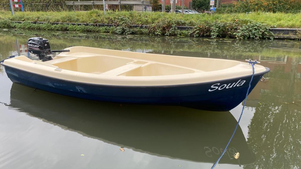 Te koop Polyester boot 3.60 m/4PK Mercury motor + toebehoren, Watersport en Boten, Ophalen, Gebruikt, Tot 10 pk, 3 tot 6 meter