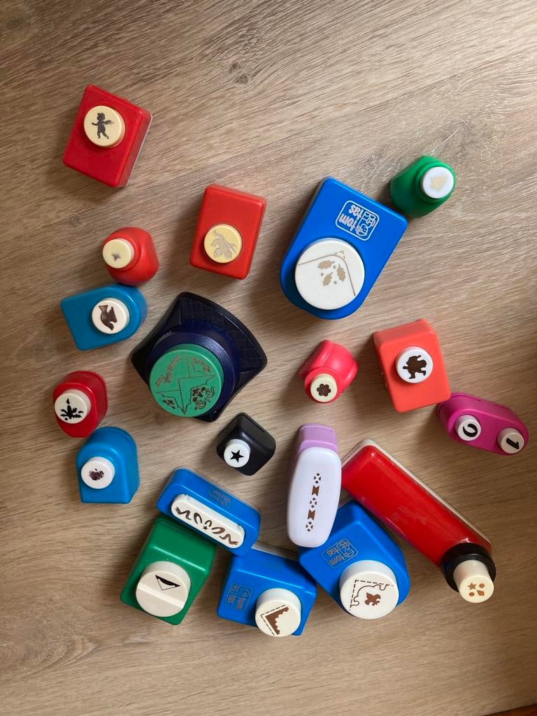 Diverse ponsjes gebruikt, Hobby en Vrije tijd, Ophalen of Verzenden, Gebruikt, Overige thema's, Pons of Mal
