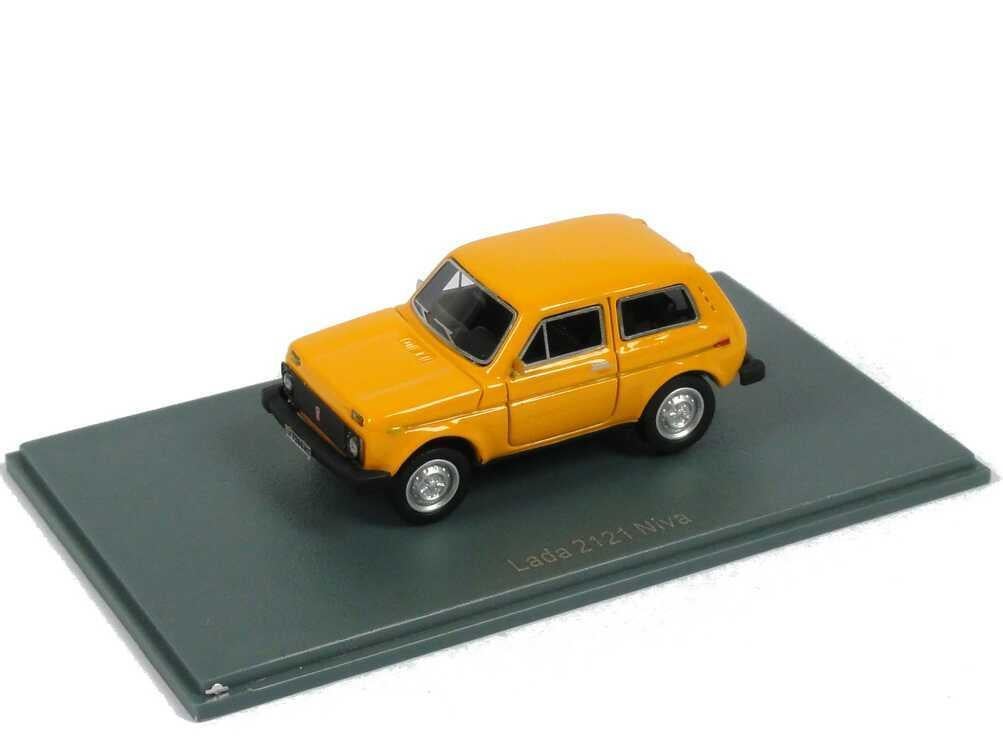 Lada Niva geel, Ophalen of Verzenden, Zo goed als nieuw, Auto, Overige merken