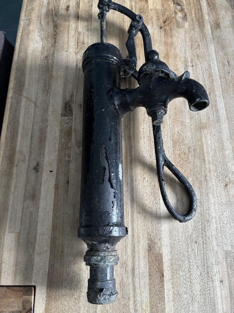 Antieke Water Pomp, Antiek en Kunst, Ophalen