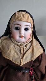 Antieke Nonnenpop - Porseleinen Hoofd en Handen, Ophalen of Verzenden