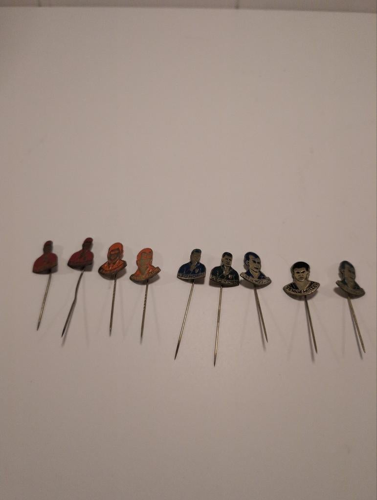Vintage Speldjes / Pins van Bekende Personen, Ophalen of Verzenden, Gebruikt, Buitenlandse clubs