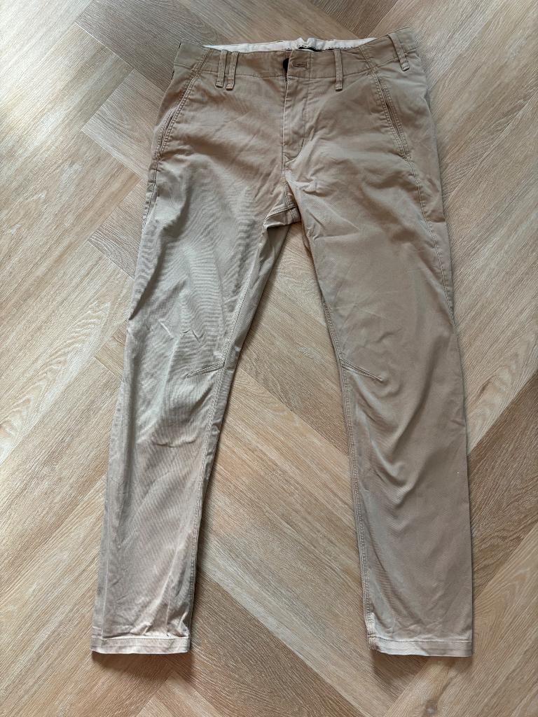 G-star chino, Kleding | Heren, Broeken en Pantalons, Maat 48/50 (M), Beige, Ophalen of Verzenden, Zo goed als nieuw