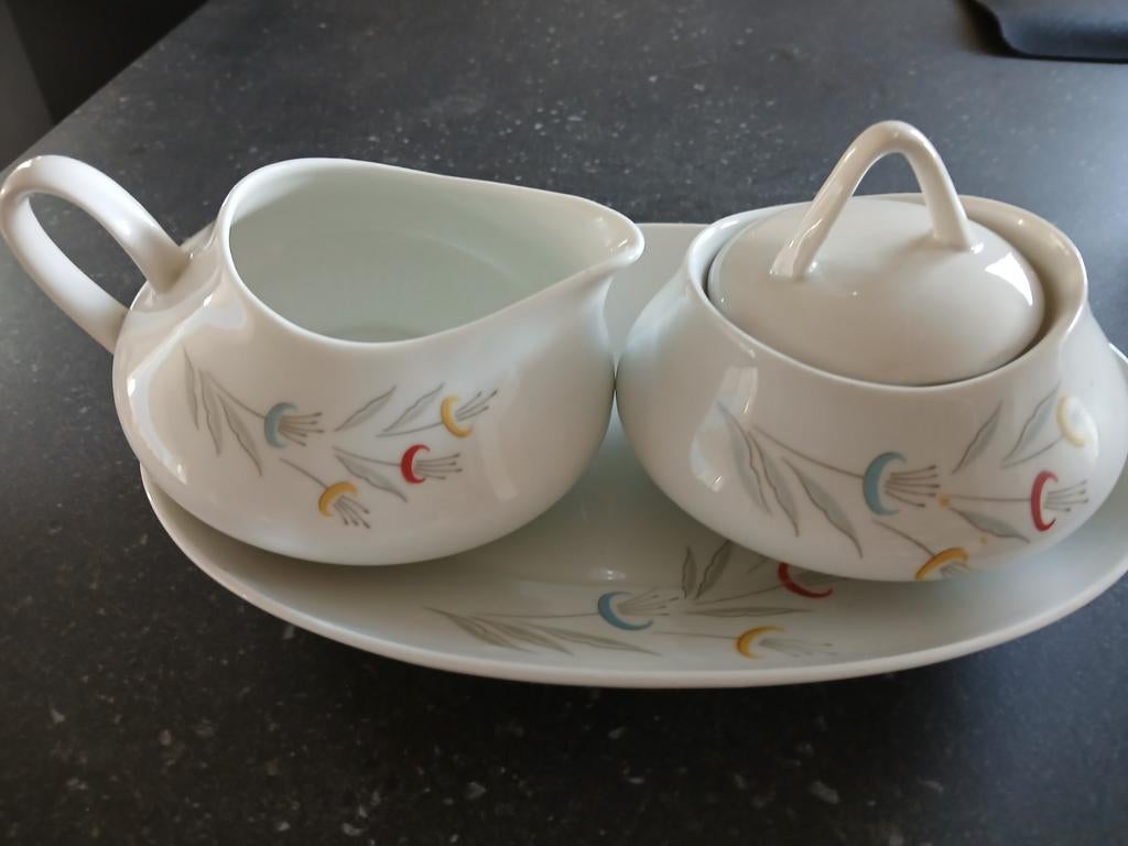 Vintage Jarka Karlsbad Roomkannetje, Suikerpot en Schotel, Antiek en Kunst, Antiek | Porselein, Ophalen of Verzenden