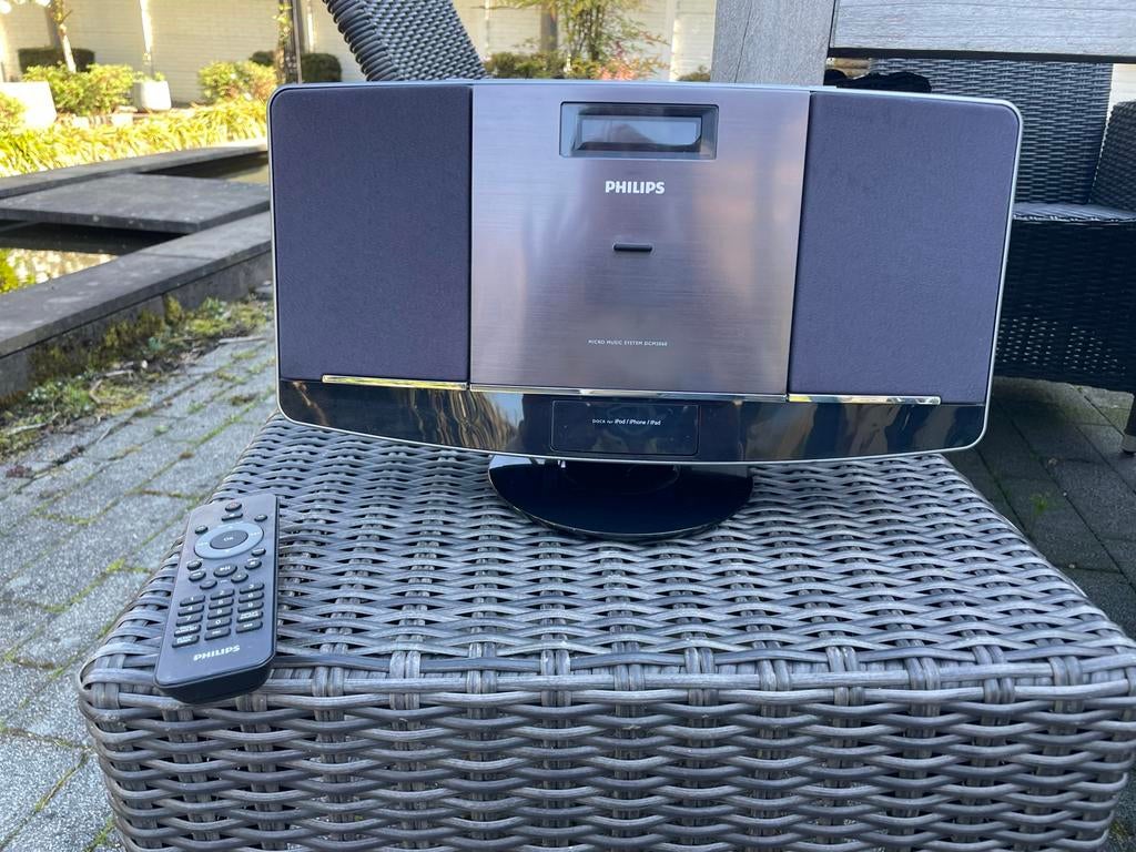 Philips Micro Muziek Systeem DCM2040 met iPod/iPhone Dock, Ophalen, Philips, Gebruikt, Microset