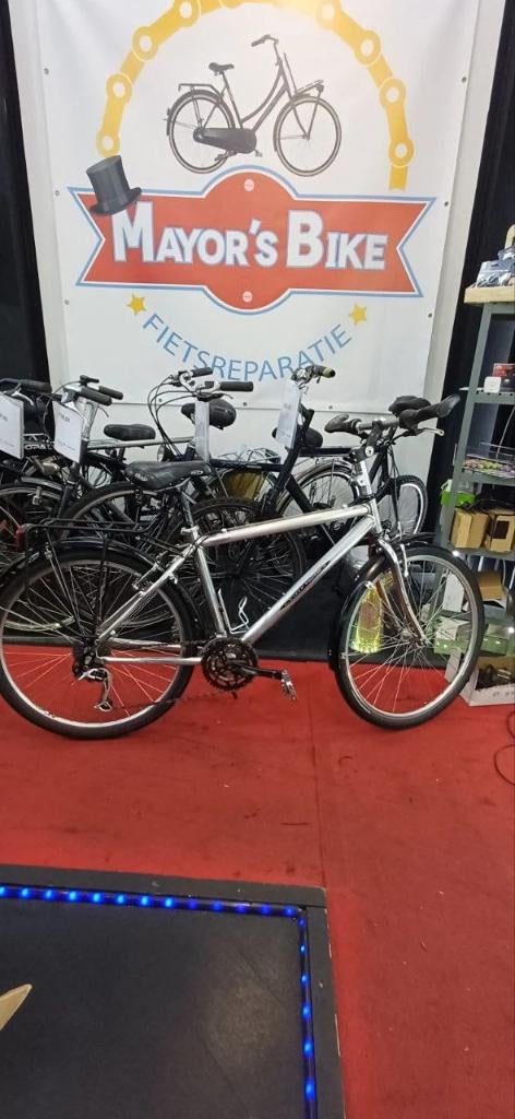 CYCLE TREND Mountainbike + 1 maand garantie, 44 cm, 8 speed, Zo goed als nieuw, Ophalen, Overige merken, Minder dan 45 cm