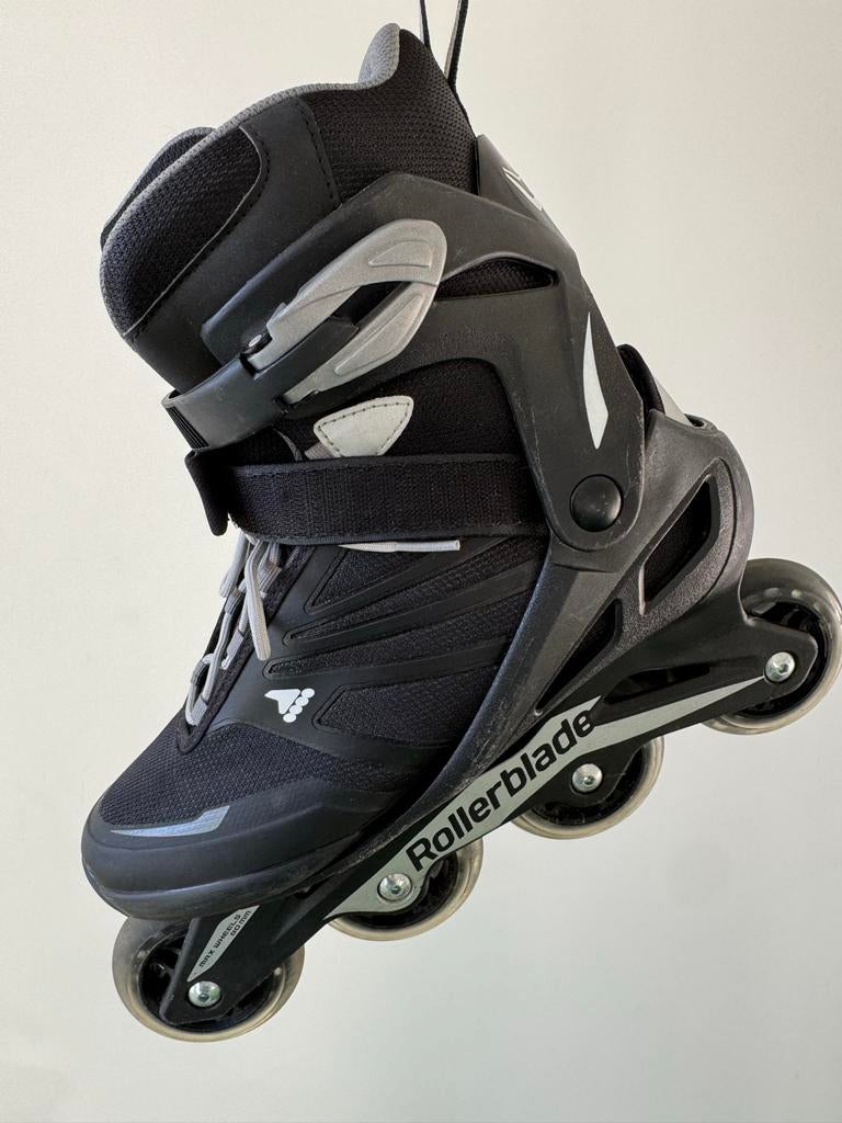 Rollerblades maat 42 - Zo goed als nieuw met doos en tools, Sport en Fitness, Skeelers, Overige merken, Ophalen of Verzenden, Zo goed als nieuw