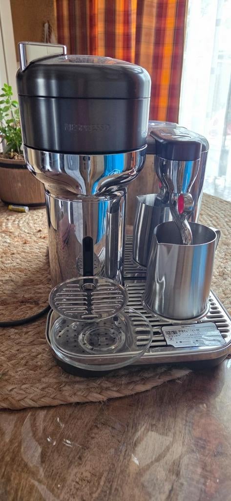 Sage Nespresso Vertuo Creatista koffiemachine, Ophalen, Zo goed als nieuw, Koffiemachine, Afneembaar waterreservoir