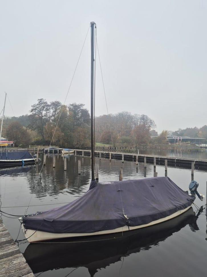 Zeilboot Valk, Watersport en Boten, Open zeilboten, Gebruikt, Valk, 6 meter of meer, Polyester, Geen motor, Benzine, Ophalen