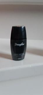 DOUGLAS FOUNDATION NIEUW GESEALED NR 2 OF NR 3, Overige kleuren, Gehele gezicht, Nieuw, Ophalen of Verzenden