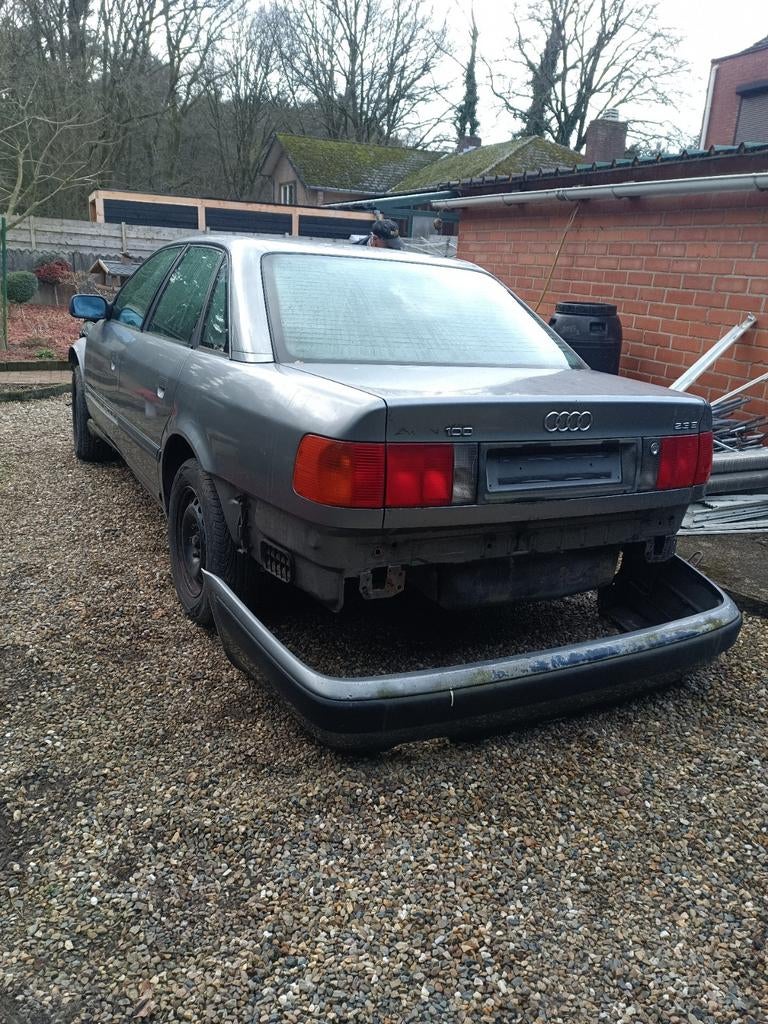 Audi 100 c4 uit 1991 in onderdelen, Ophalen, Audi