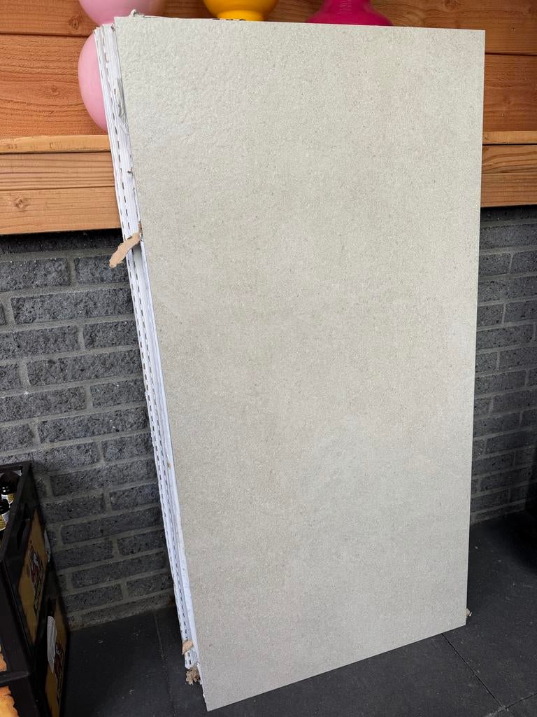 Mooie beige tegels voor badkamer/wc, Doe-het-zelf en Verbouw, Tegels, Ophalen, 60 cm of meer, 40 tot 60 cm, Keramiek