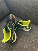 Nike JR Tiempo V4 IC schoenen, Ophalen of Verzenden, Zo goed als nieuw, Schoenen