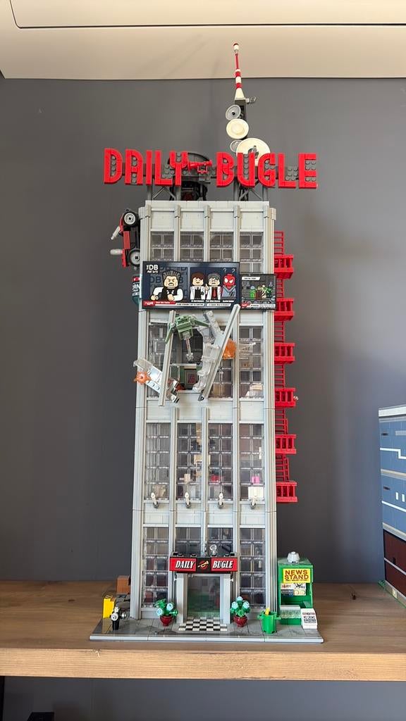 LEGO daily bugle Spider-Man, Marvel, Lego, Ophalen of Verzenden, Zo goed als nieuw