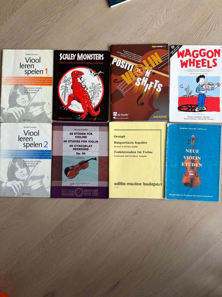 8 vioolboeken + 2 boekjes met CD - Leer snel diverse stijlen, Gebruikt, Klassiek, Les of Cursus, Ophalen of Verzenden