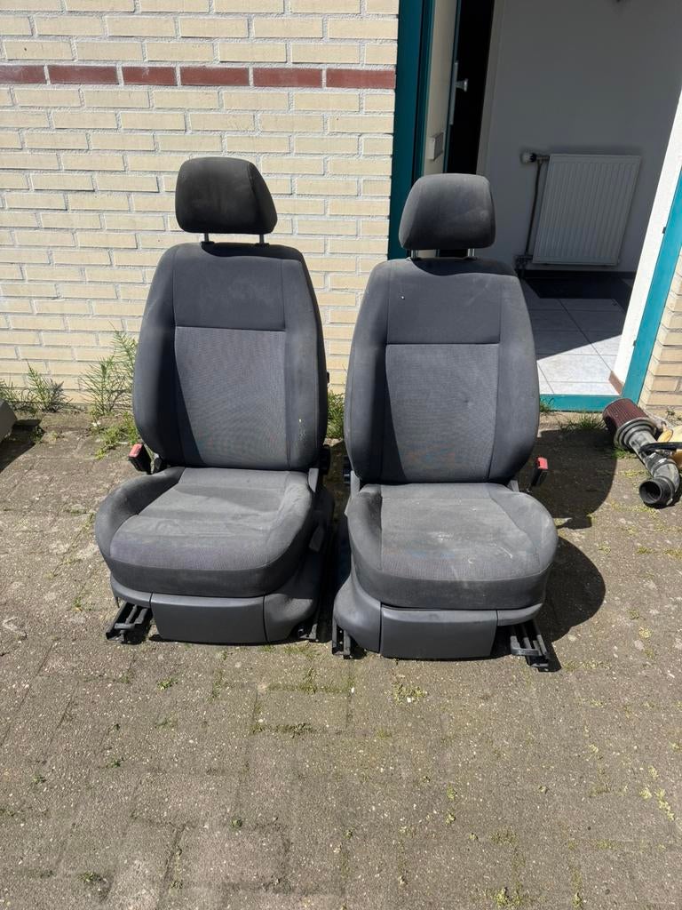 VW caddy voorstoelen nog in goede staat, Auto-onderdelen, Interieur en Bekleding, Ophalen