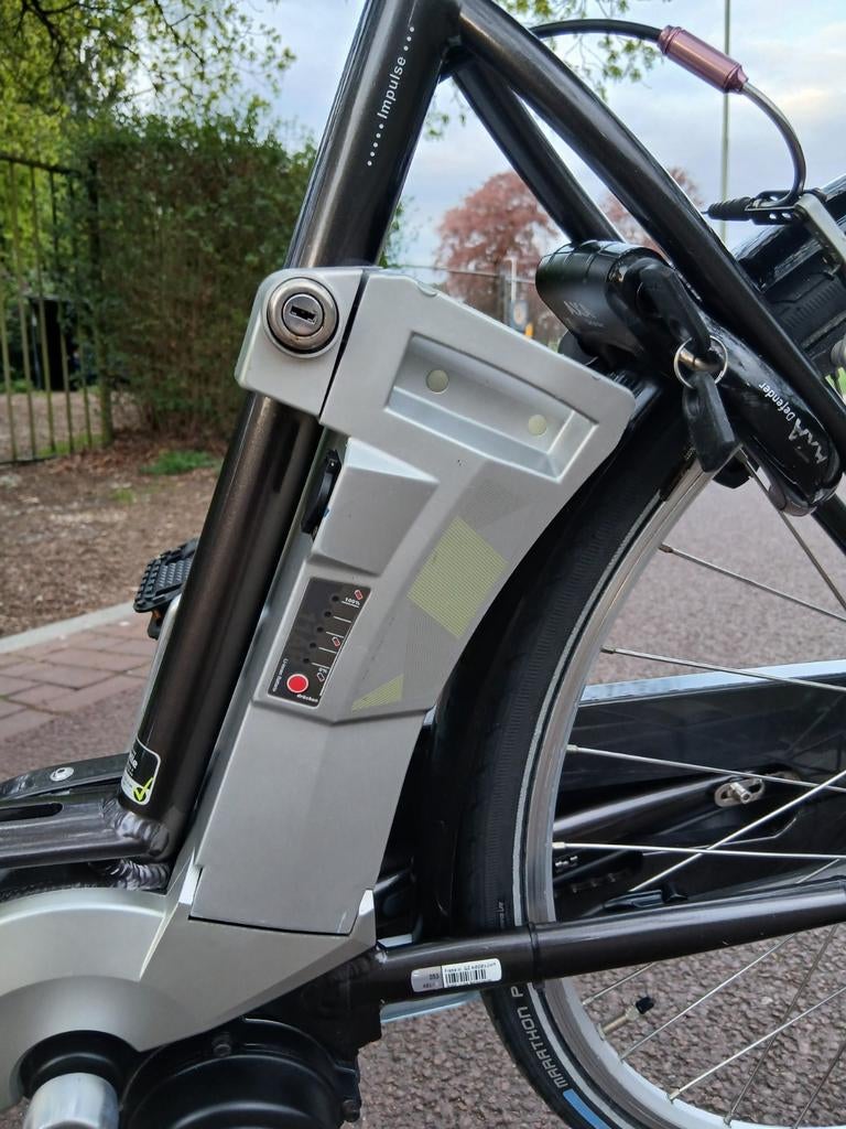 Elektrische damesfiets met middenmotor en frame accu, Ophalen, Zo goed als nieuw, Gazelle