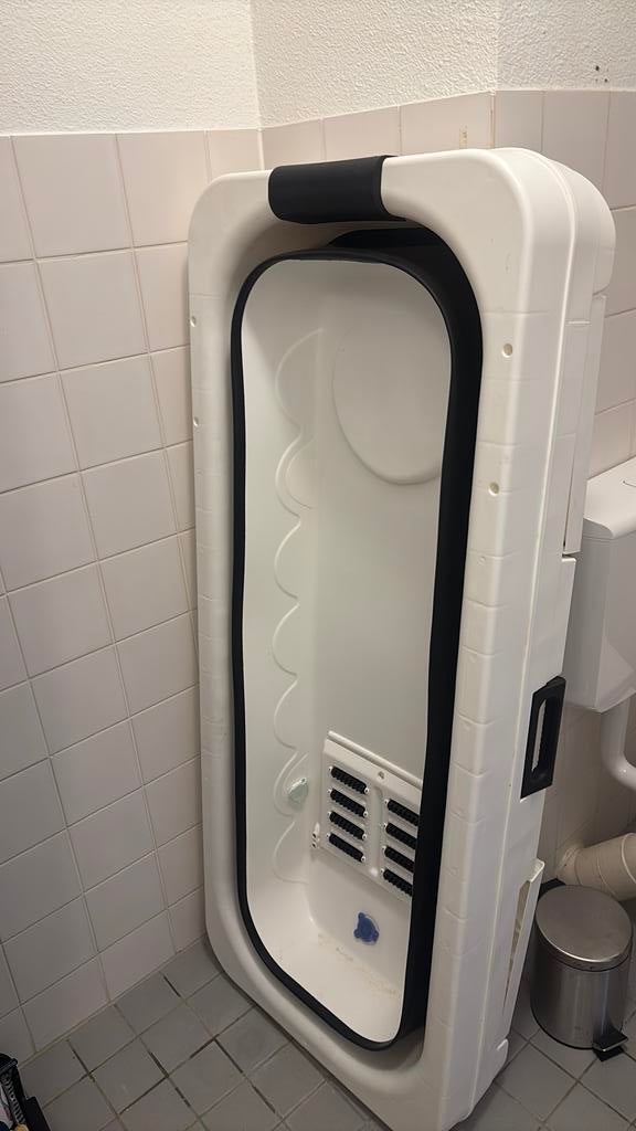 Opvouwbaar bad, Ophalen, Zo goed als nieuw