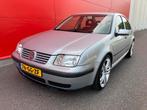 Volkswagen Bora 1.6 77KW 2000 Grijs, Voorwielaandrijving, Bora, 1200 kg, Handgeschakeld