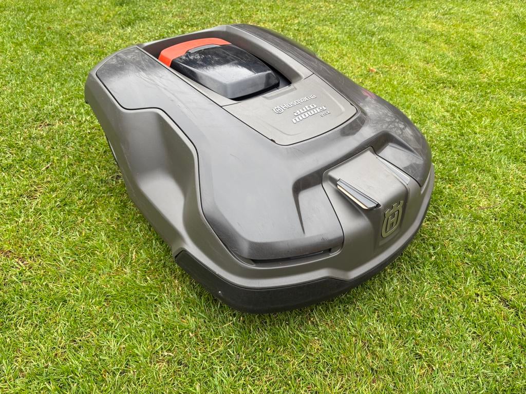 Husqvarna 315X Automower robotmaaier, Ophalen, Gebruikt, 20 tot 25 cm, Bestuurbaar via app