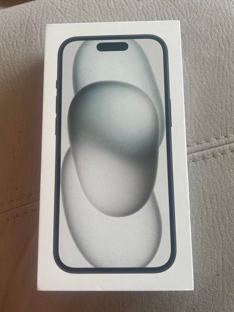 Nieuwe iPhone 15 128 GB- Ongeopend in doos, Telecommunicatie, Mobiele telefoons | Apple iPhone, 256 GB, Zwart, IPhone 15 Pro Max