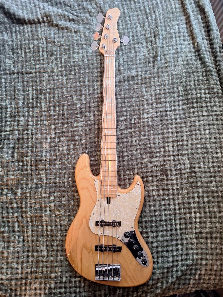 Basgitaar Marcus Miller V7-5 2nd Generation Ash Natural, Ophalen, Gebruikt, Elektrisch, 5-snarig