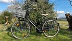 Mooie opoefiets met krat, Fietsen en Brommers, Fietsen | Dames | Omafietsen, Ophalen, Zo goed als nieuw, Versnellingen