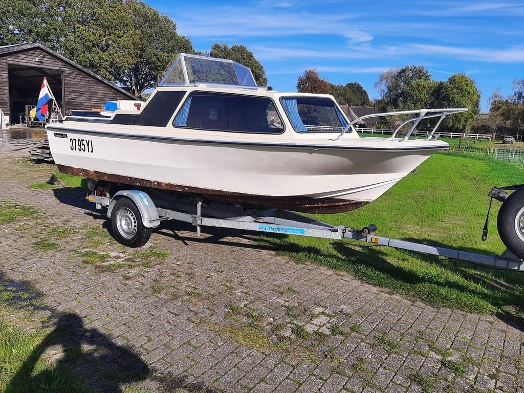 Beekman 485 met 60pk yamaha autolube. Kajuitboot, Ophalen, Zo goed als nieuw, 30 tot 50 pk, Tot 6 meter