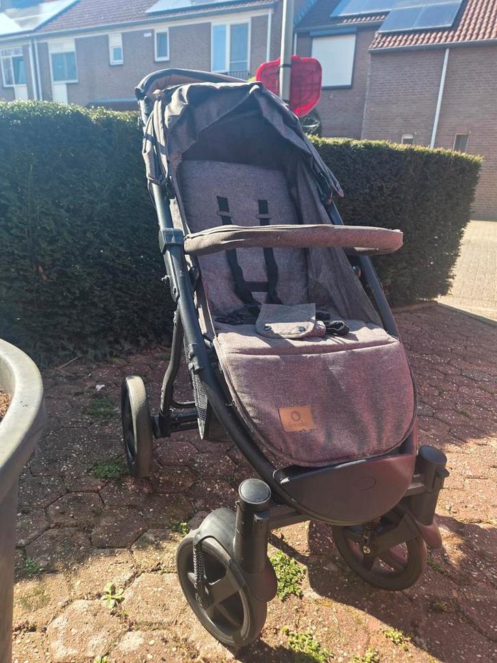 Lionelo buggy grijs, Kinderen en Baby's, Buggy's, Verstelbare rugleuning, Zonnekap, Ophalen of Verzenden