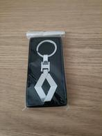 Nieuwe zilverkleurige Renault sleutelhanger in folie, Ophalen of Verzenden, Nieuw, Merk