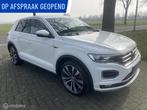 Volkswagen T-Roc 1.5 TSI Sport I 3 X R Line I LED I 19 Inch, Stof, Zwart, 4 cilinders, Wit