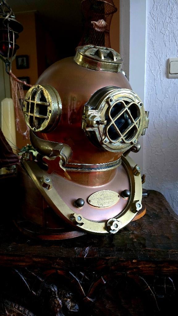 Te Koop Duikerhelm Koper incl buste., Huis en Inrichting, Ophalen, Vintage, Zo goed als nieuw, Goud
