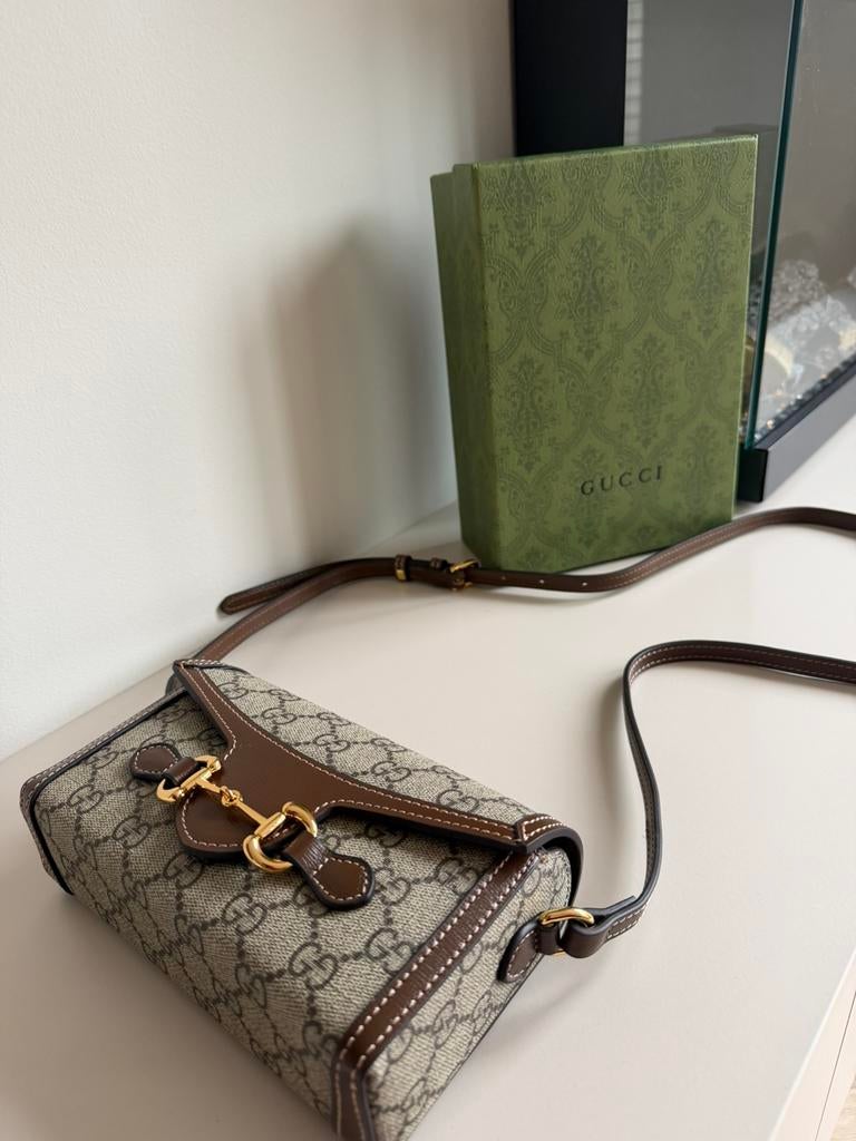 Gucci Horsebit 1955 Mini Bag, Sieraden, Tassen en Uiterlijk, Tassen | Damestassen, Ophalen of Verzenden, Zo goed als nieuw, Bruin