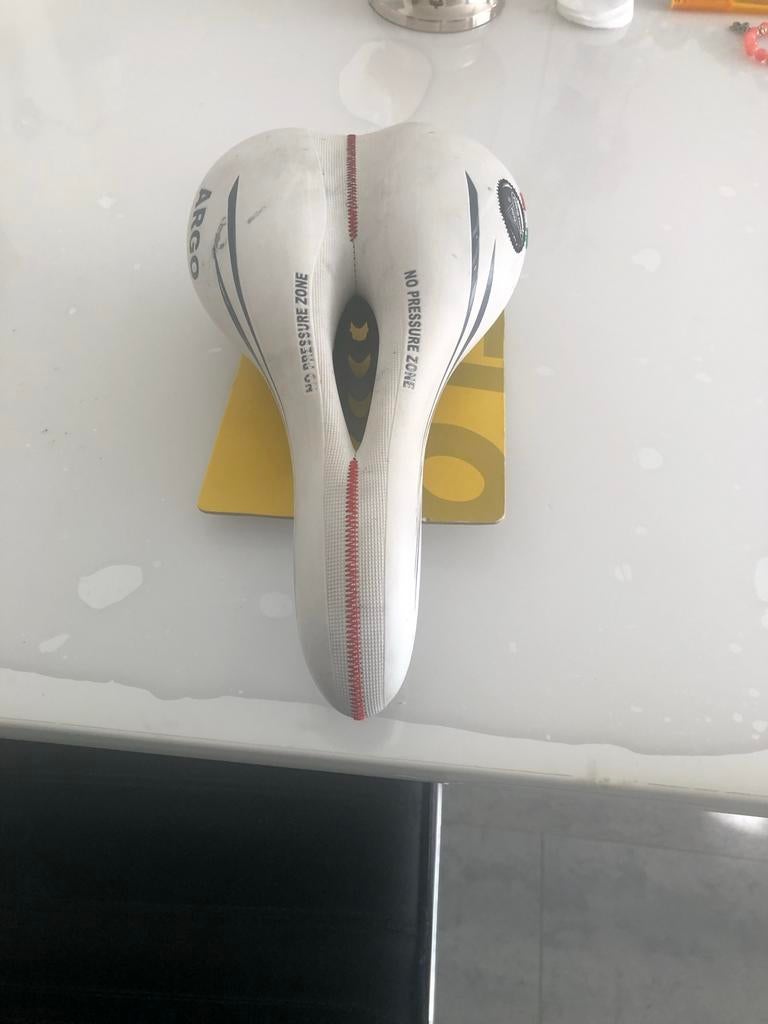 Argo Fiets Pluche Zadel - Comfortabel en Ergonomisch, Fietsen en Brommers, Fietsonderdelen, Gebruikt, Zadel, Ophalen of Verzenden